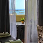 Benalbeach Casa Kito 1ª Linea De Playa Appartamento