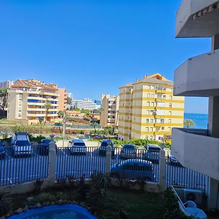 شقة Benalbeach Casa Kito 1ª Linea De Playa *