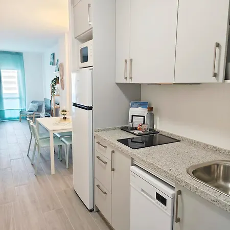 Benalbeach Casa Kito 1ª Linea De Playa Appartamento
